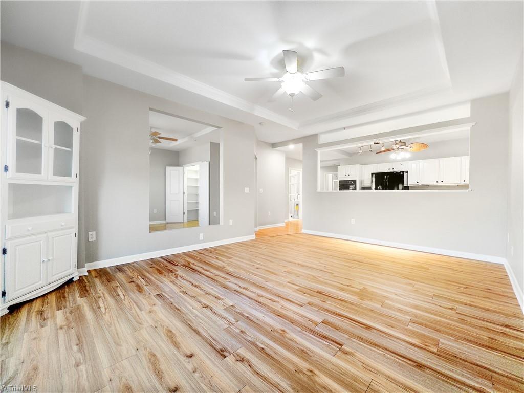 605 W Market Street # 210 Property Photo 30