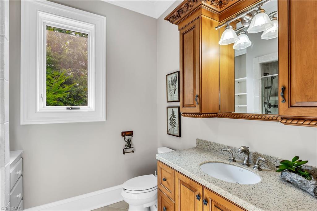 Property Photo 44