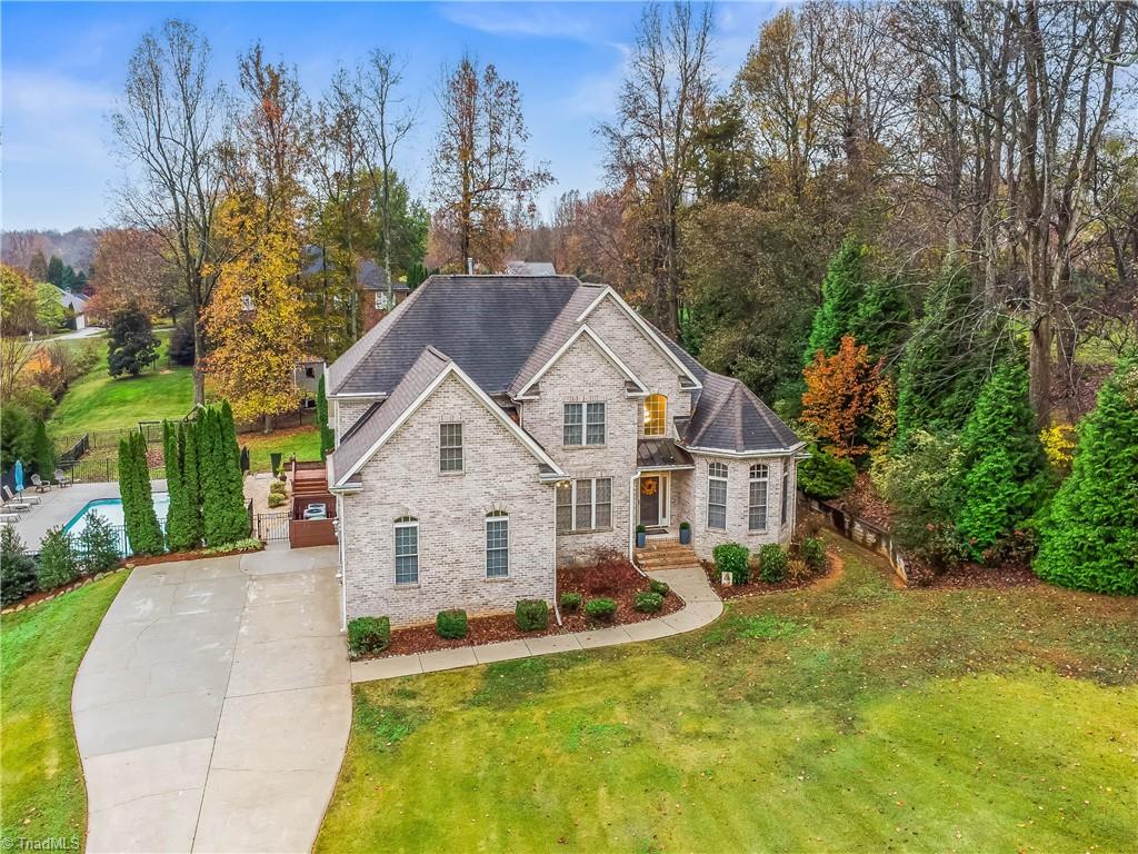 7479 Fox Chase Drive Property Photo 1
