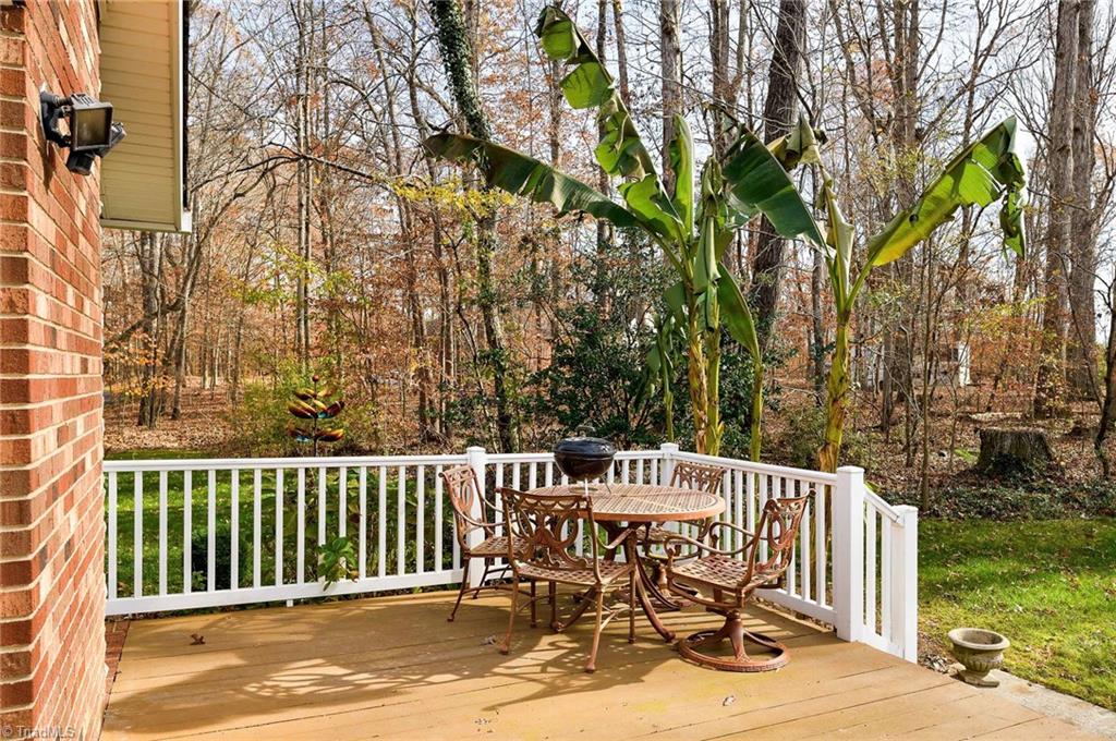 2110 Hauser Road Property Photo 8
