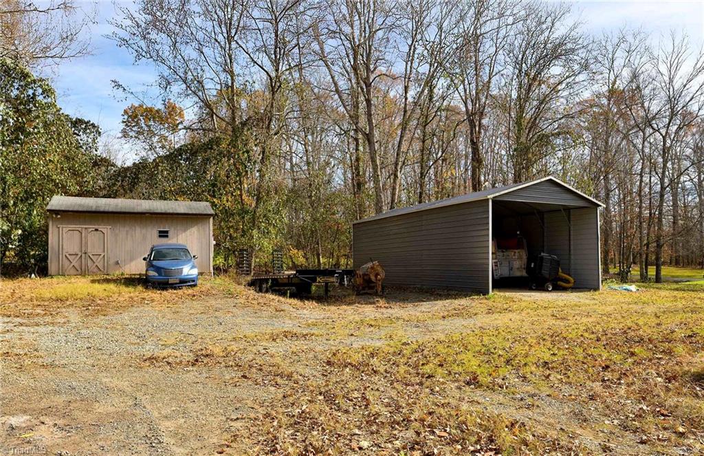 2110 Hauser Road Property Photo 14