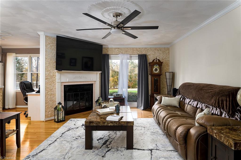 2110 Hauser Road Property Photo 15