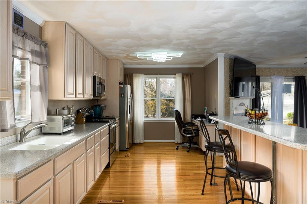 2110 Hauser Road Property Photo 17