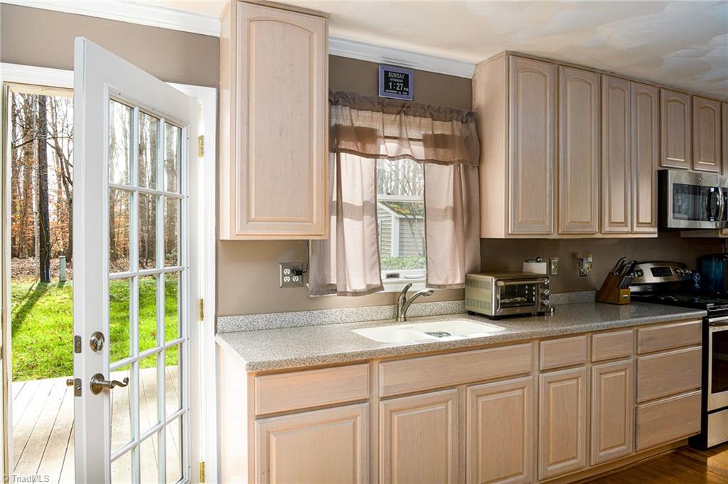 2110 Hauser Road Property Photo 18