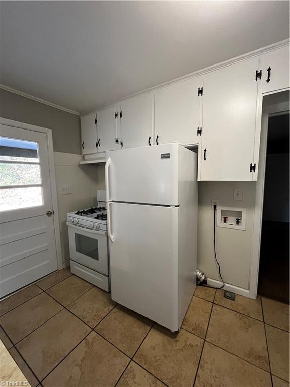 415 E Oak Street Property Photo 16