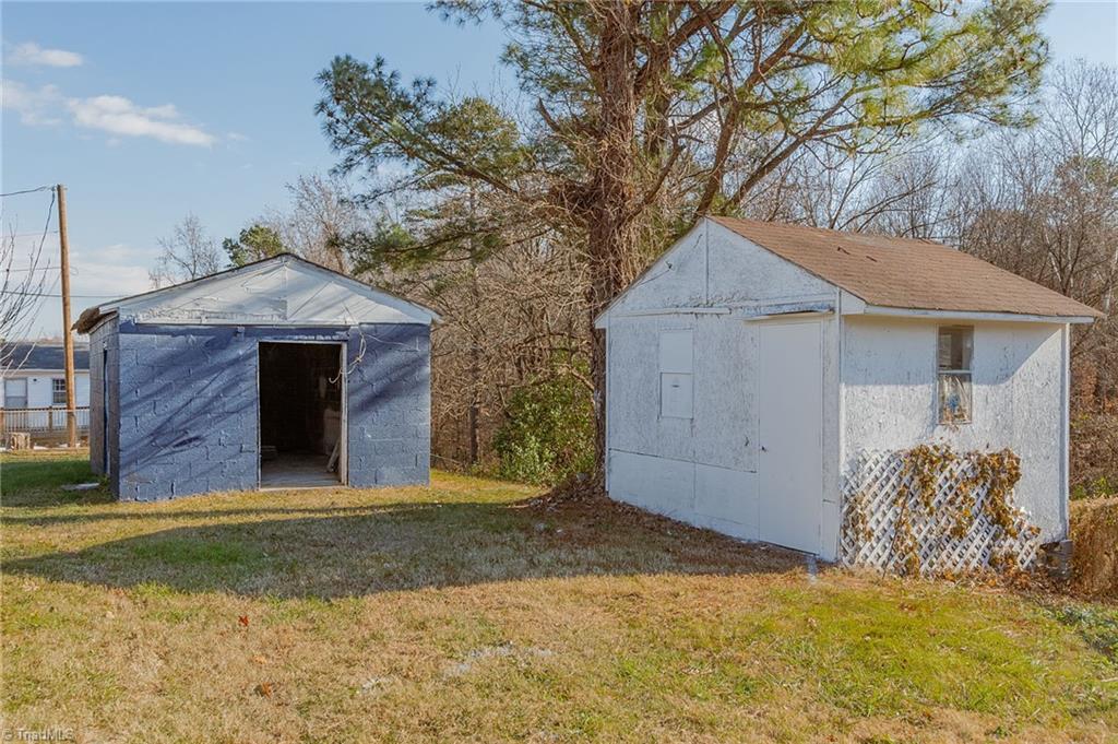 801 Bowerwood Drive Property Photo 32
