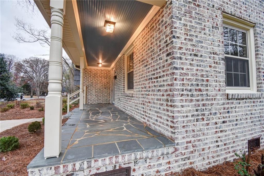 2616 Amherst Court Property Photo 8