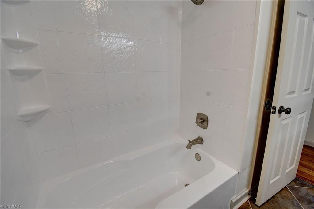 2616 Amherst Court Property Photo 29