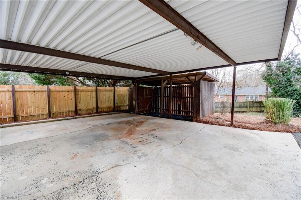 2616 Amherst Court Property Photo 47