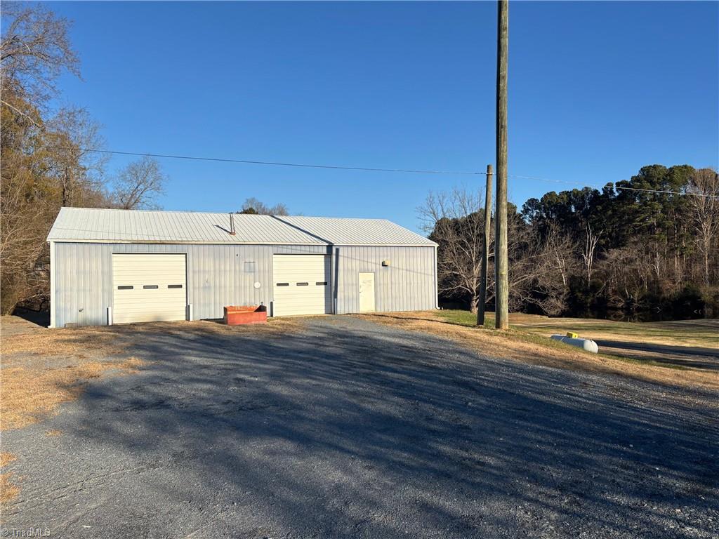 1449 Old Liberty Road Property Photo 1
