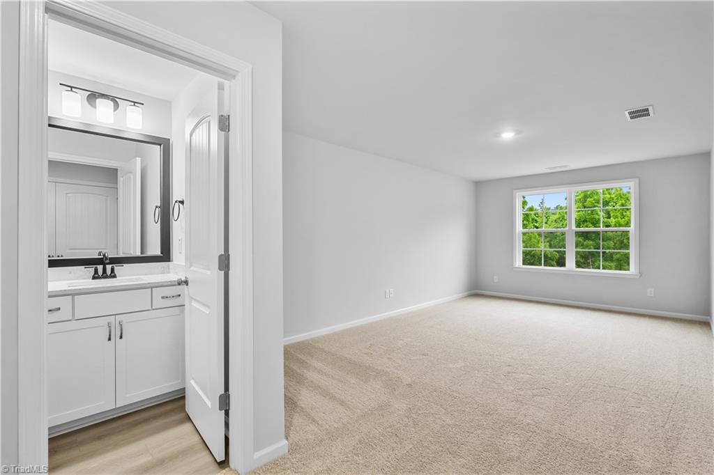 2094 Harris Farm Court Property Photo 28