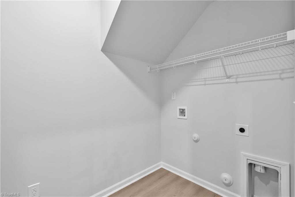 2094 Harris Farm Court Property Photo 31