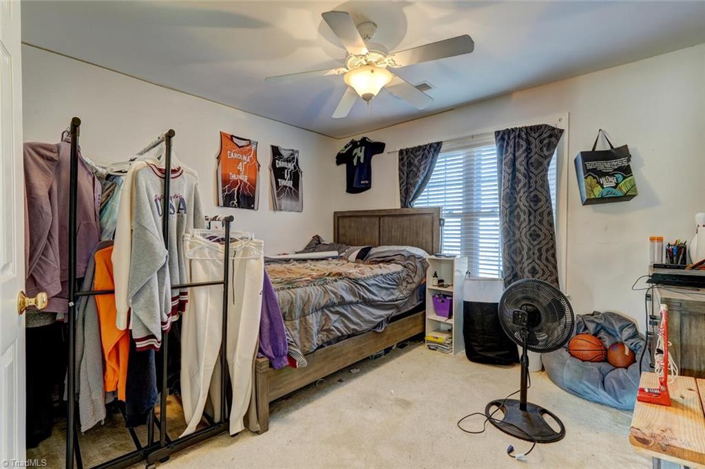 206 Pine Hill Court Property Photo 23