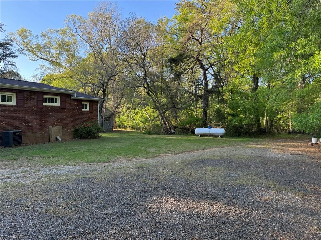 103 Hanna Street Property Photo 31