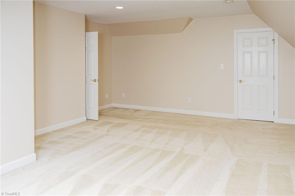 6104 Morganshire Drive Property Photo 33