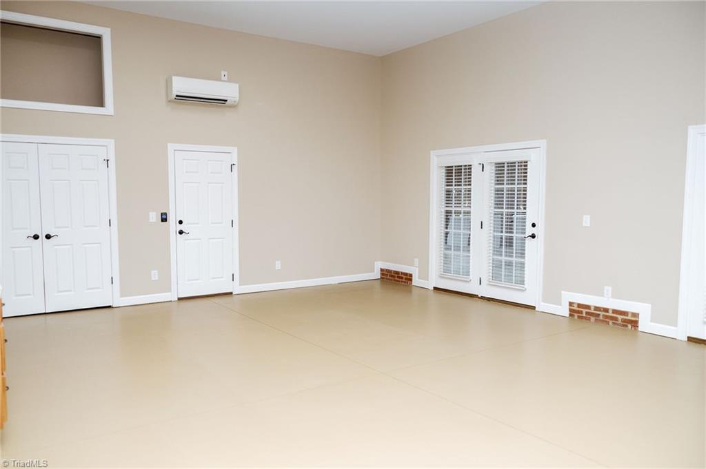 6104 Morganshire Drive Property Photo 37