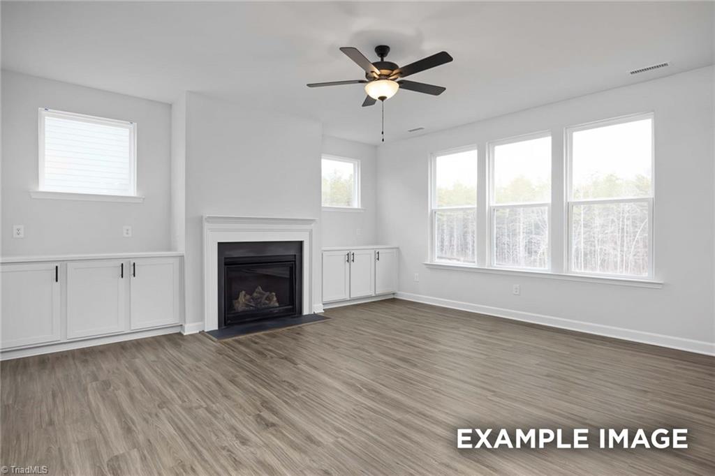 409 Reinsman Court Property Photo 12