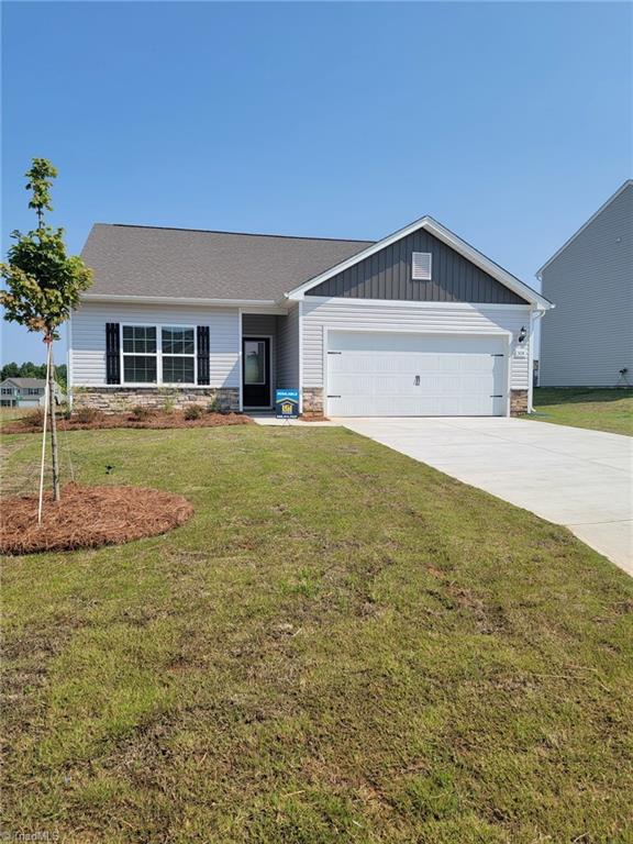 304 Dixieland Court Property Photo 1