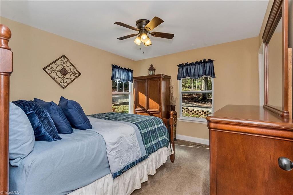 128 Golden Trout Drive Property Photo 32