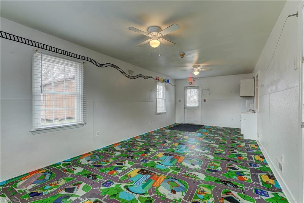 1806 Vance Street Property Photo 11