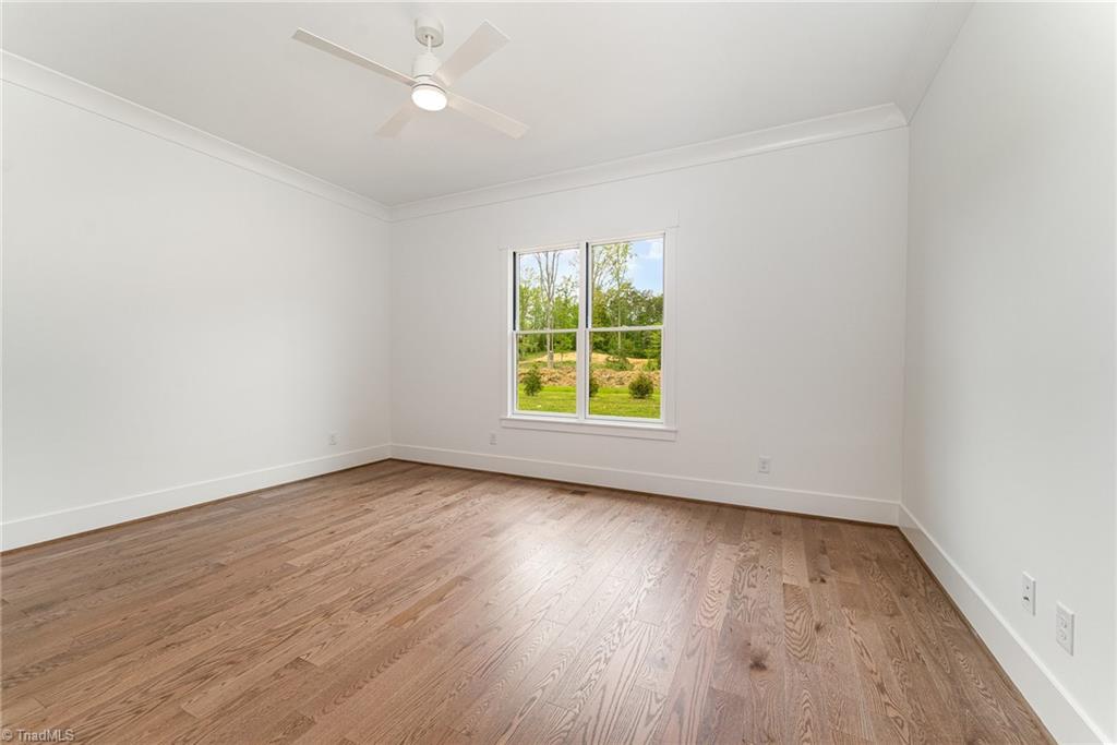 8800 Knoll Creek Court Property Photo 17