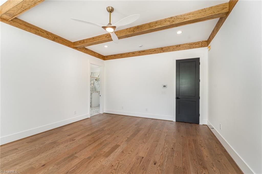 8800 Knoll Creek Court Property Photo 28