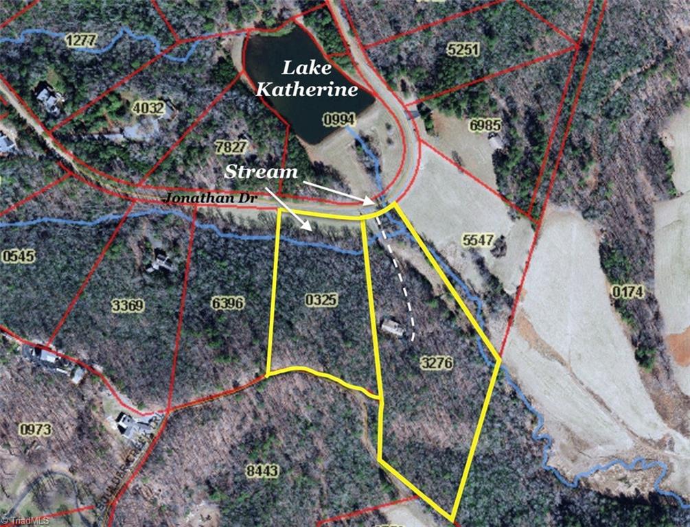 896 Jonathan Drive Property Photo 3