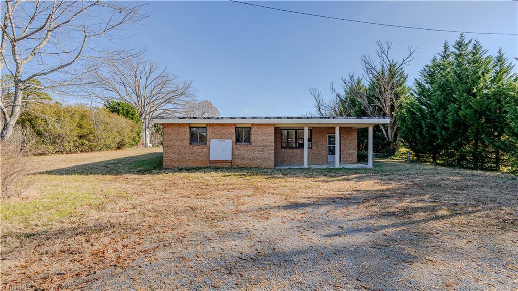 3043 W Us Highway 158 Property Photo 23