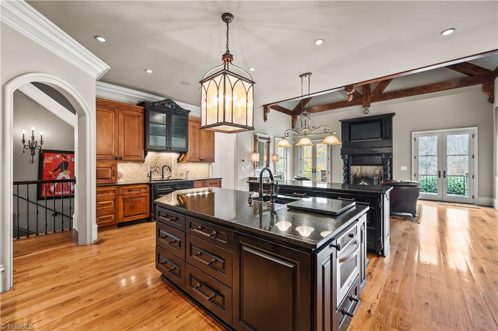 4089 Rolling Knoll Cove Property Photo 12