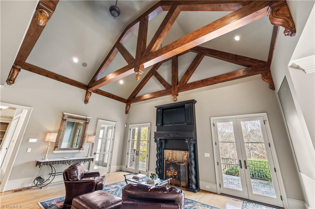 4089 Rolling Knoll Cove Property Photo 14