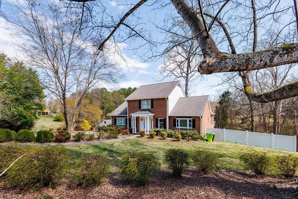 2611 Burke Farm Road Property Photo 3