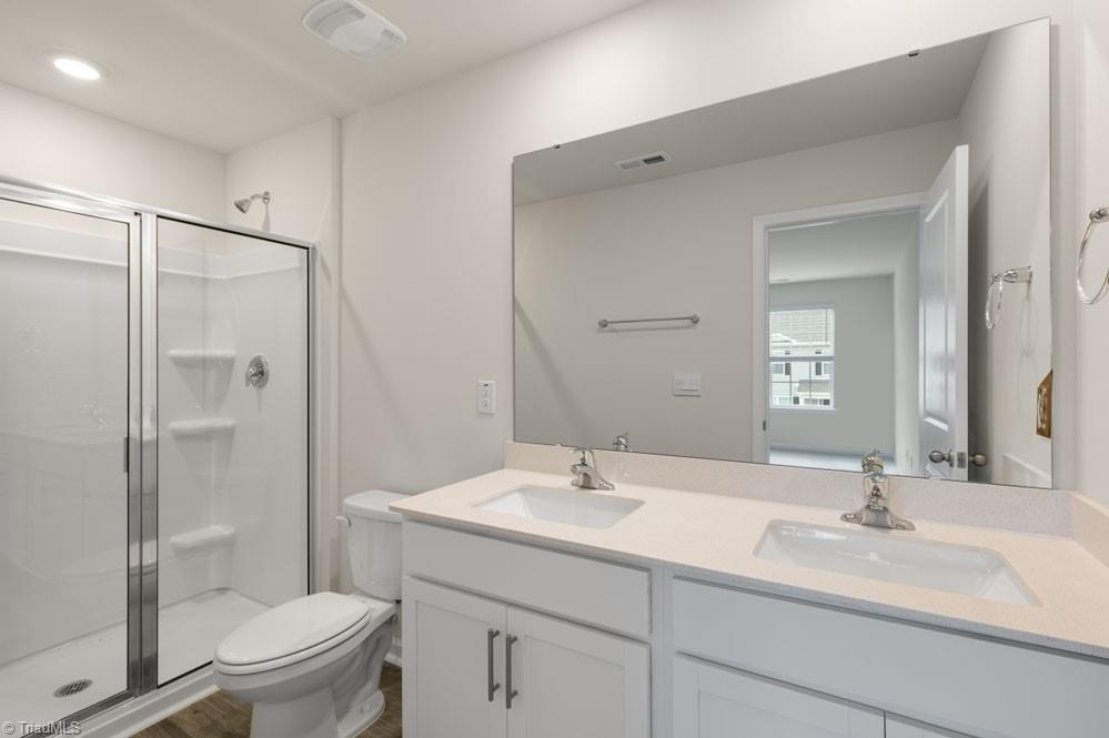 509 Fife Court Property Photo 13