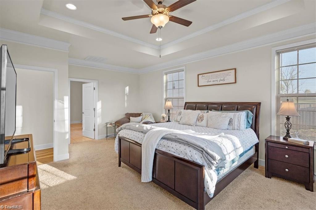 400 Lauryn Waverly Way Property Photo 18