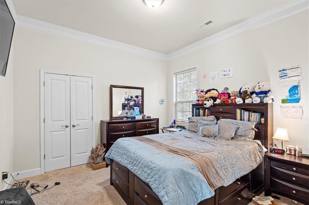 400 Lauryn Waverly Way Property Photo 25