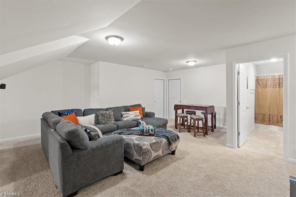 400 Lauryn Waverly Way Property Photo 27