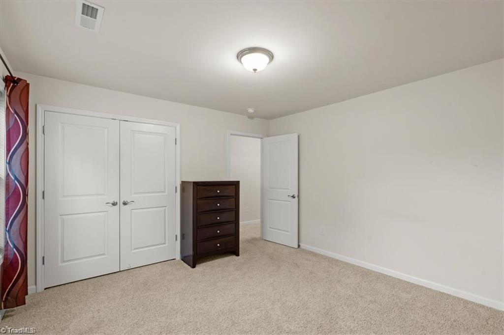 400 Lauryn Waverly Way Property Photo 31