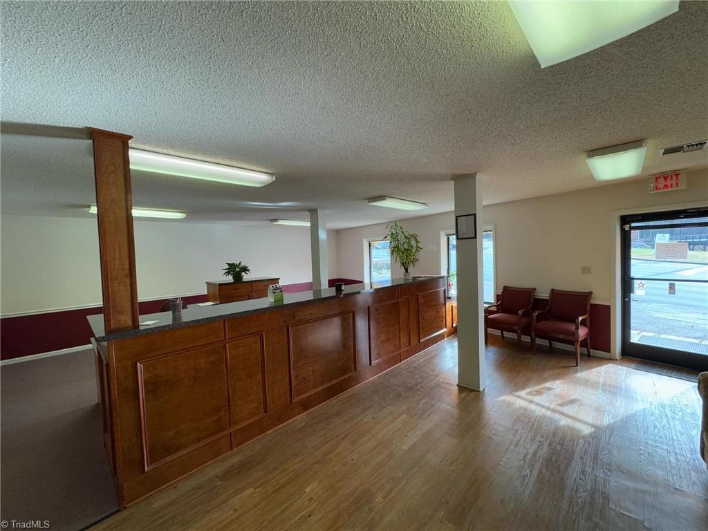 105 Winston Road Property Photo 3