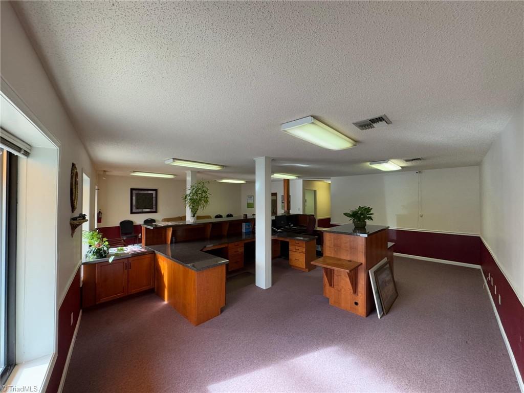 105 Winston Road Property Photo 4
