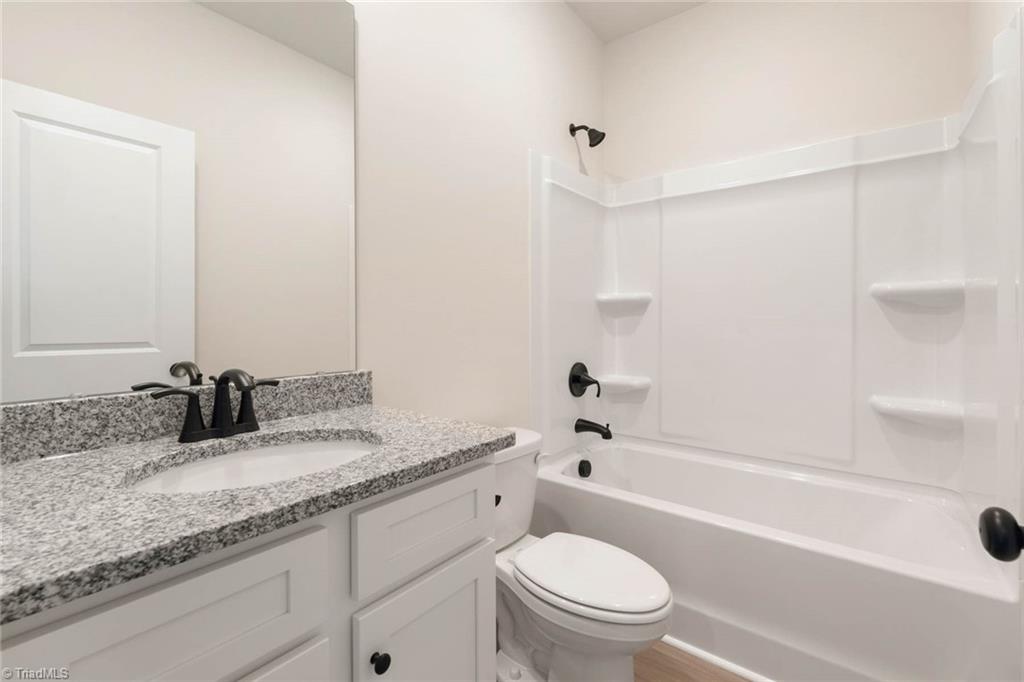 305 Dixieland Court Property Photo 16