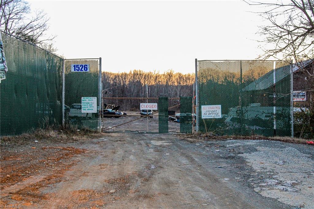 1526 Old Us Highway 64 Property Photo 5