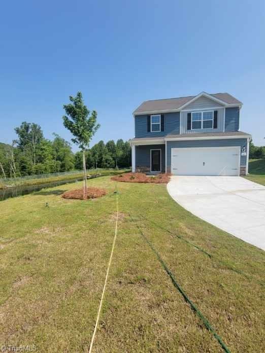 104 Macintosh Drive Property Photo 1