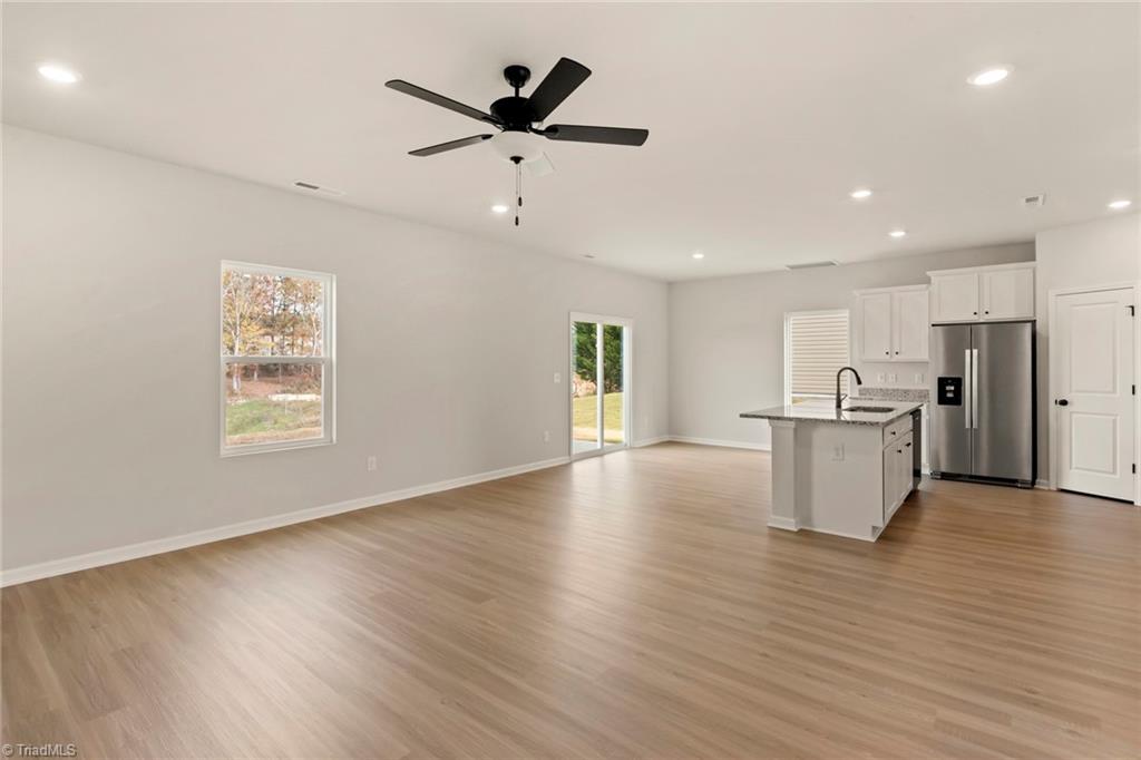 104 Macintosh Drive Property Photo 7