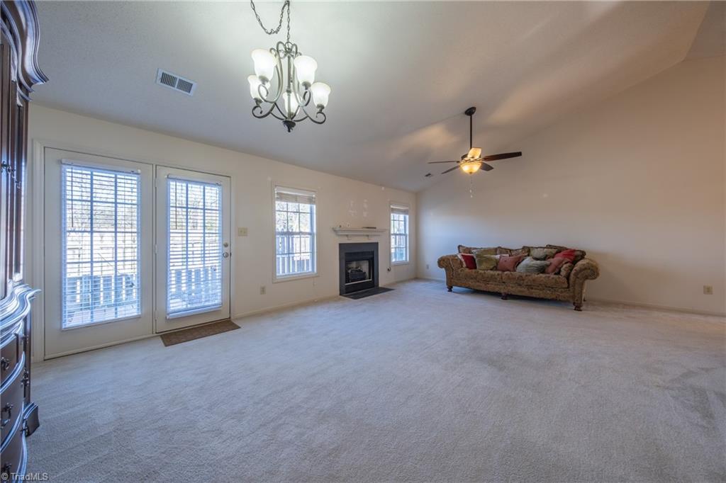 3973 Cobblestone Bend Drive Property Photo 10