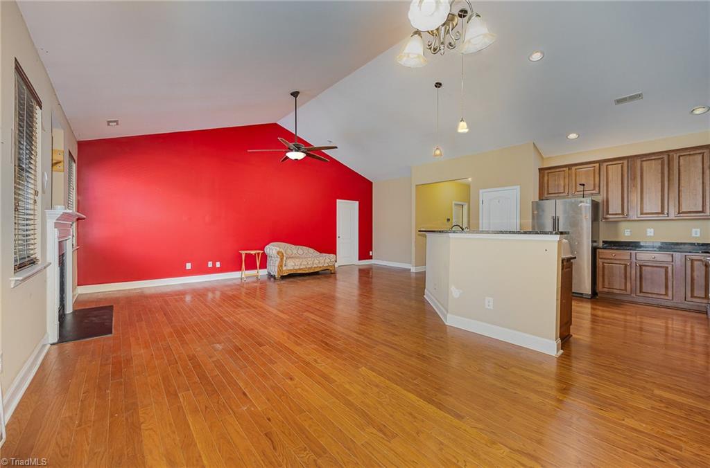 5069 Brian Center Lane Property Photo 6
