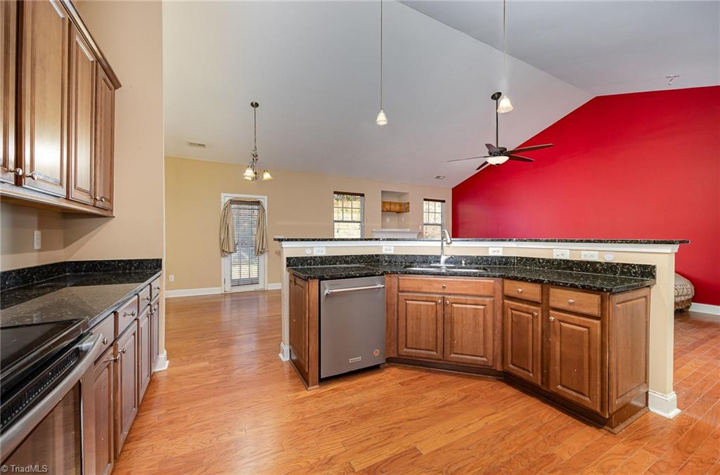 5069 Brian Center Lane Property Photo 8