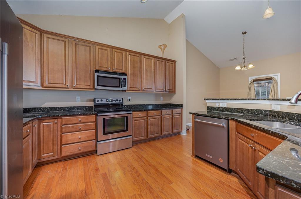 5069 Brian Center Lane Property Photo 9