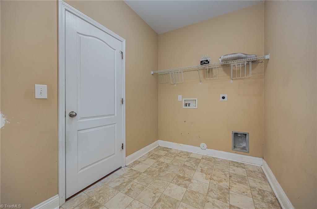 5069 Brian Center Lane Property Photo 21