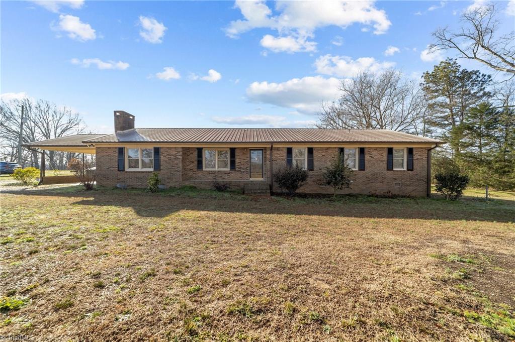 1828 S Nc Highway 705 Property Photo