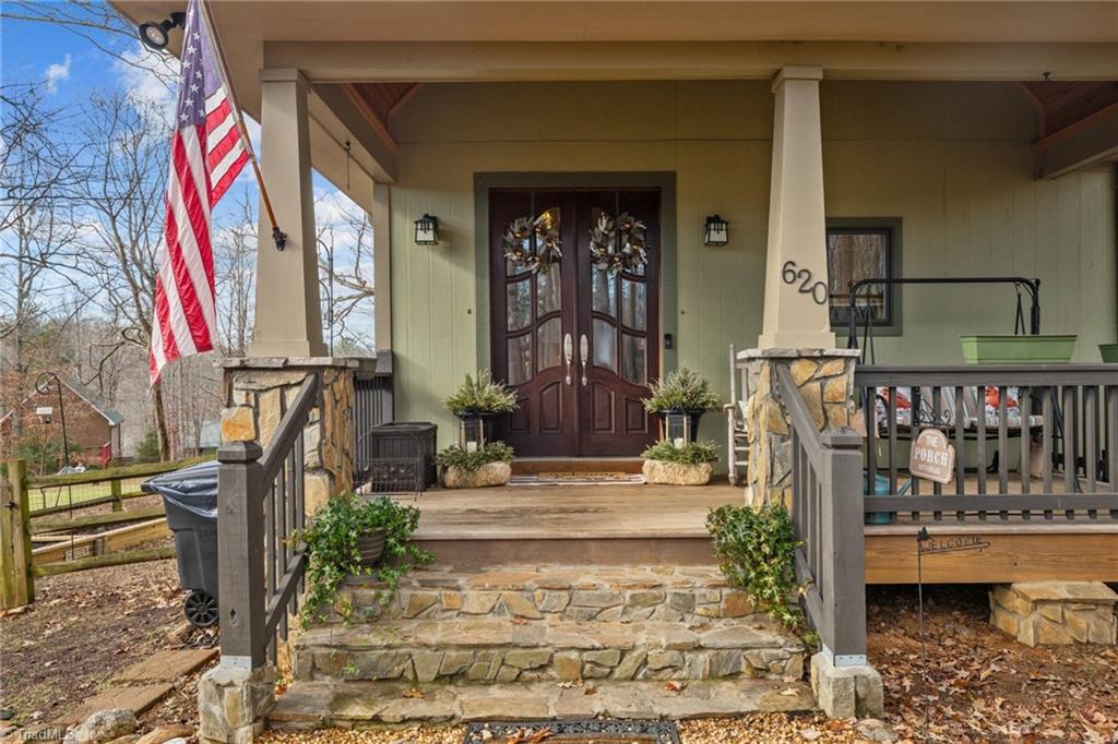 620 Meadow Parkway Property Photo