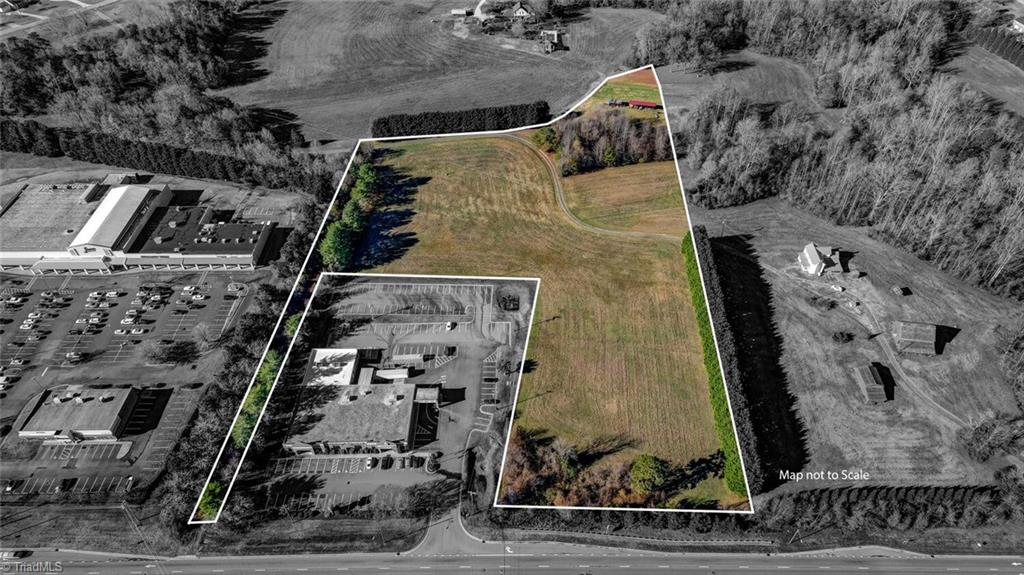 00 Freeway Drive Property Photo 1